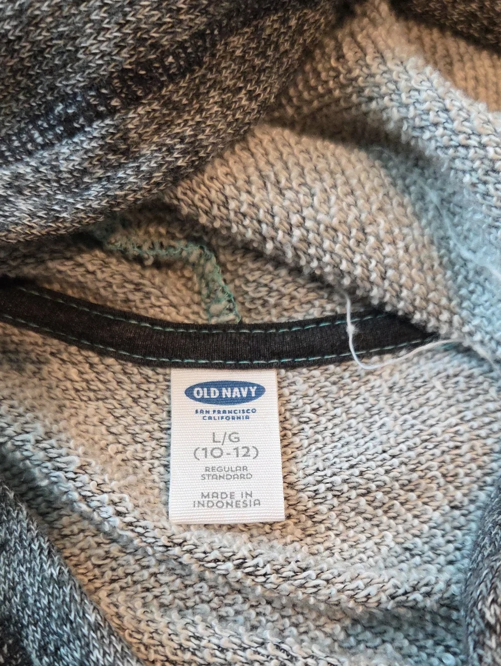 OLD NAVY L10/12 HOODIE